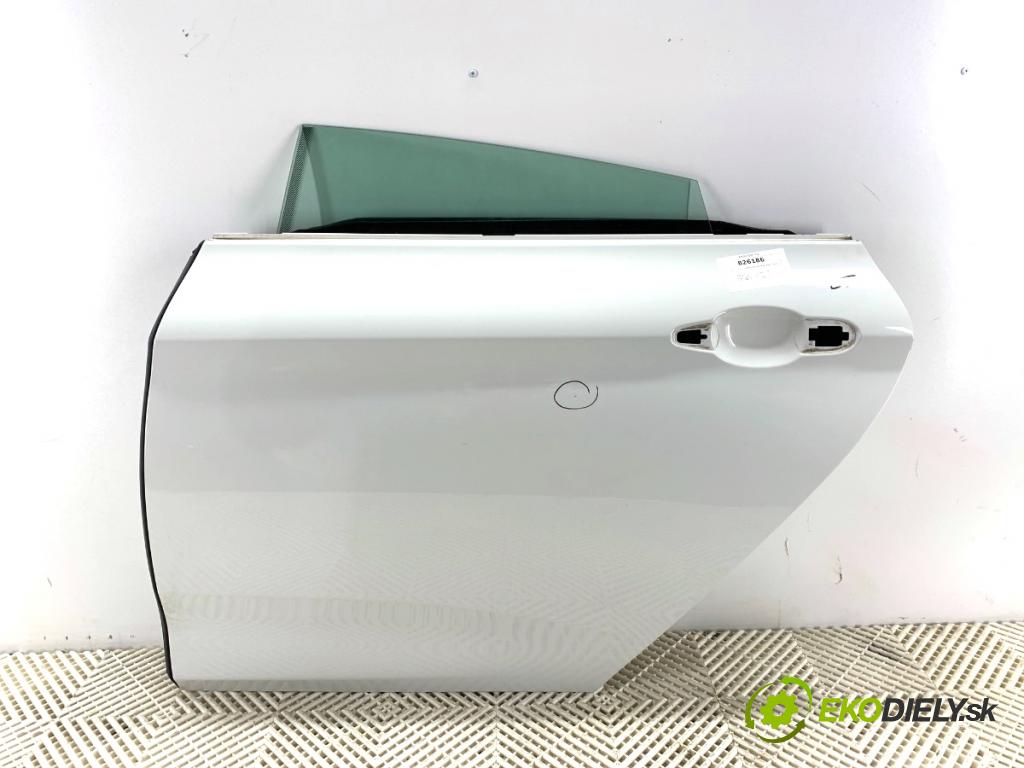 BMW F34 liftback 2017 135 kW 320 i 1998 Dvere ľavy zad 300