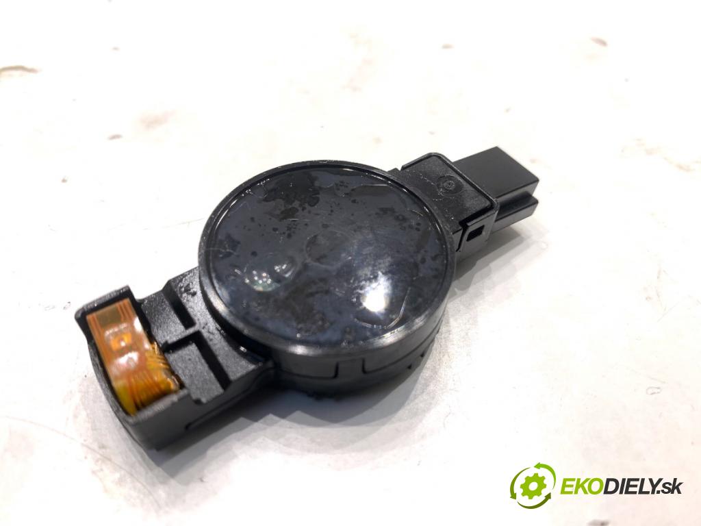 BMW F34 liftback 2017 135 kW 320 i 1998 Snímač dažďa 9861558 (Snímač dažďa)