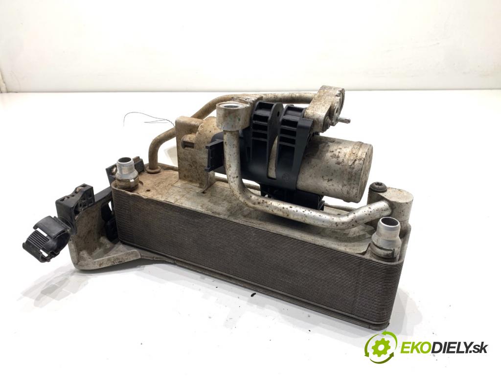 BMW F34 liftback 2017 135 kW 320 i 1998 chladič klimatizace kondenzátor 9338330