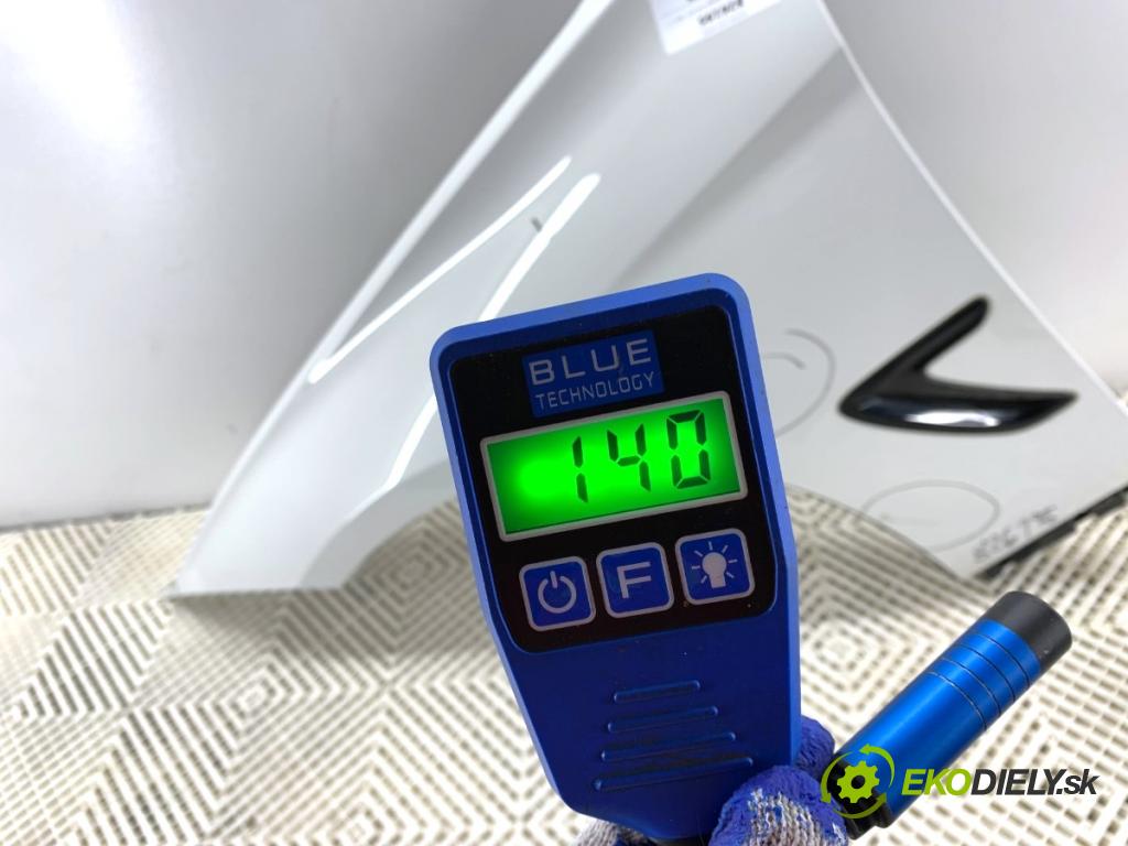 BMW F34 liftback 2017 135 kW 320 i 1998 blatník levý přední část 300