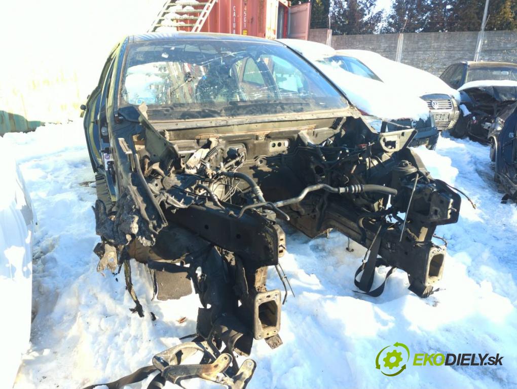 BMW F16 SUV 2014 190 kW xDrive 30 d 2993 KAROSERIA ČTVRŤÁK blatník zadní část práh střecha PODŁUŻNICA