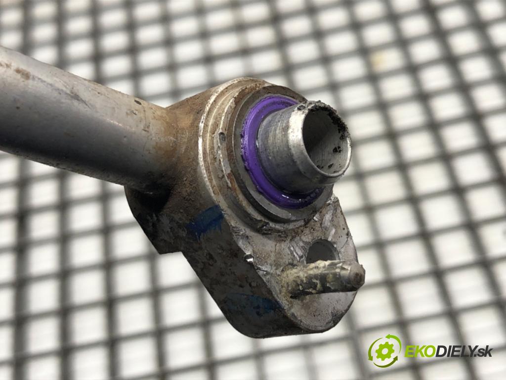 BMW F34 liftback 2017 135 kW 320 i 1998 rúrka klimatizace 9337130 (Trubka klimatizace)