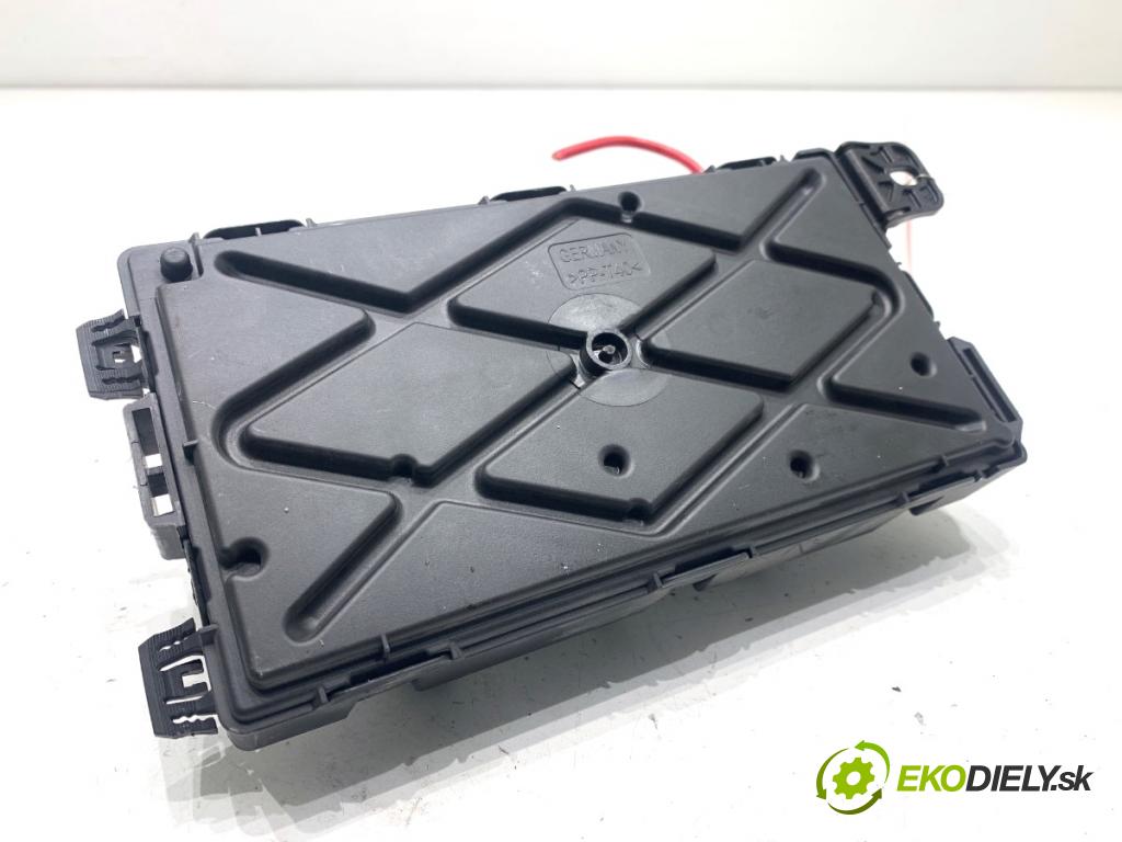 BMW F34 liftback 2017 135 kW 320 i 1998 Modul REM 9866979