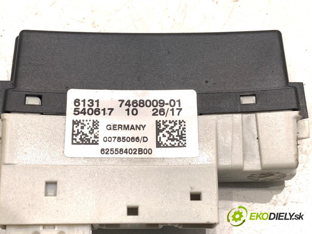 BMW F34 liftback 2017 135 kW 320 i 1998 Modul volantu 7468009 (Riadiaca jednotka ostatné)