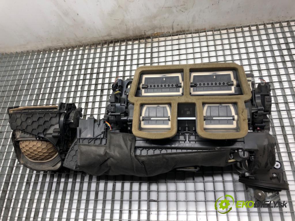 BMW F34 liftback 2017 135 kW 320 i 1998 topné těleso radiátor topení KOMBAJN 9325141