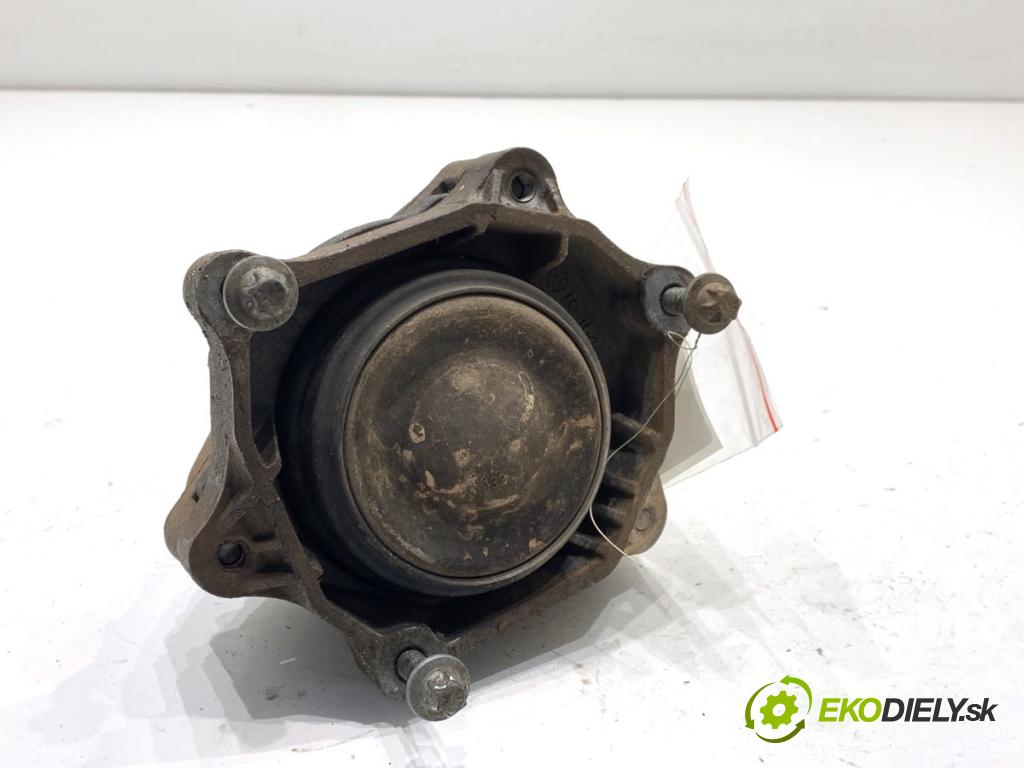 BMW F34 liftback 2017 135 kW 320 i 1998 AirBag Motor pravy 6859414
