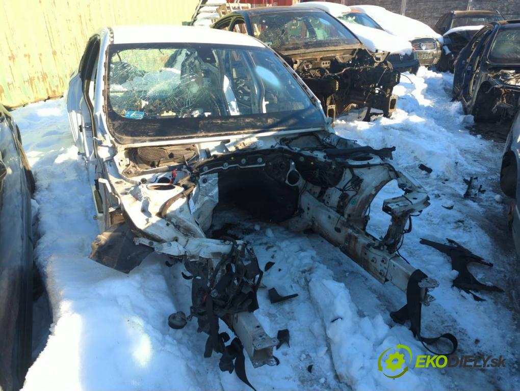 BMW F34 liftback 2017 135 kW 320 i 1998 KAROSERIA ČTVRŤÁK blatník zadní část práh střecha PODŁUŻNICA 