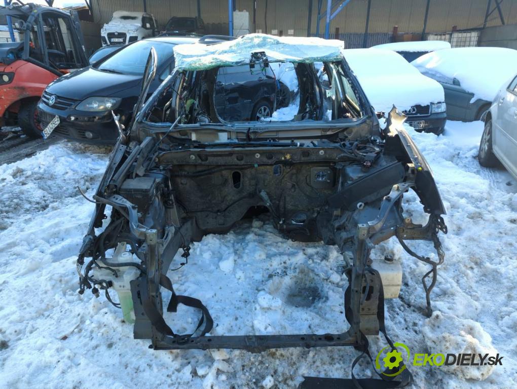 TOYOTA RAV 4 IV SUV 2017 114 kW 2.5 Hybrid 4WD (AVA44_) 2494 karoséria ČTVRŤÁK: Blatník zad prah strecha PODŁUŻNICA