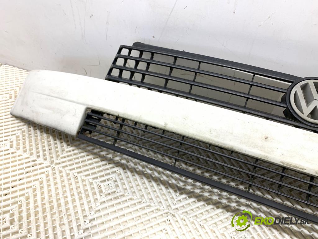 VW TRANSPORTER T4 Autobus 1995 45 kW 1.9 D 1896 mřížka maska  (Přední mřížka (maska chladiče))
