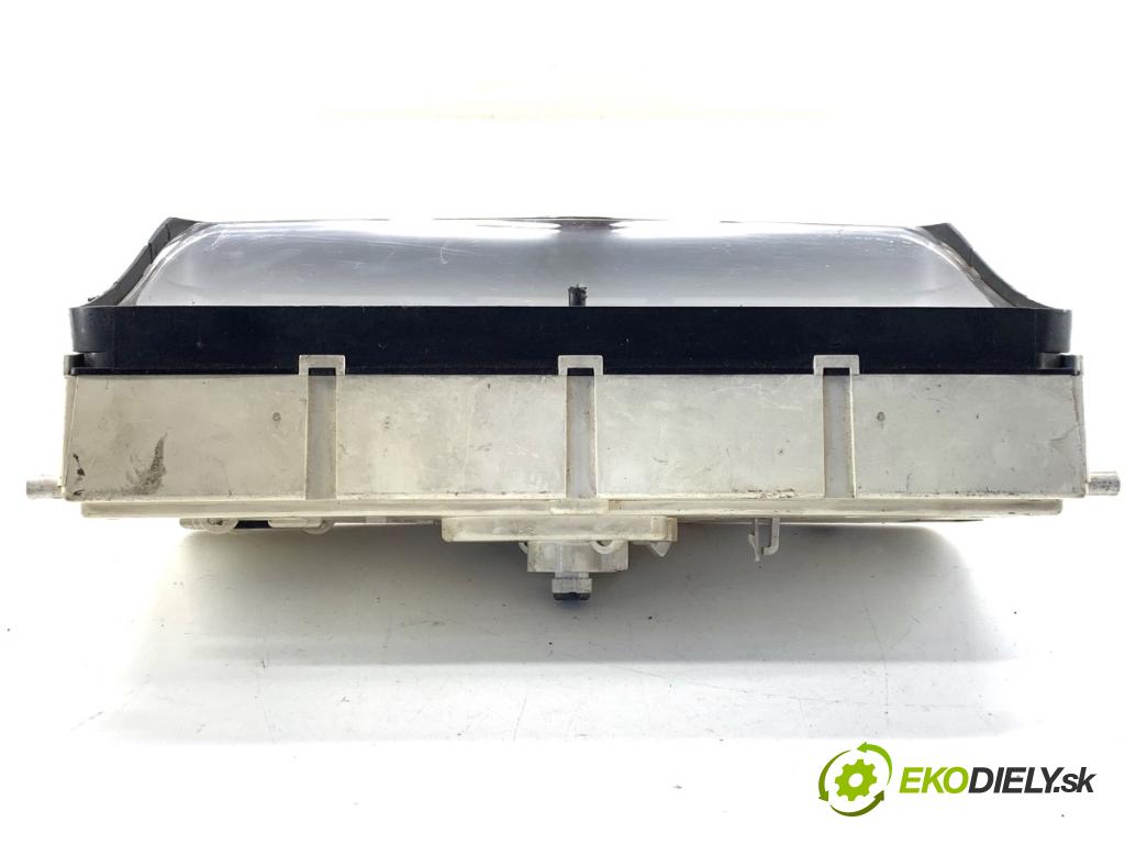 VW TRANSPORTER T4 Autobus 1995 45 kW 1.9 D 1896 Prístrojovka 81117657 (Prístrojová doska)