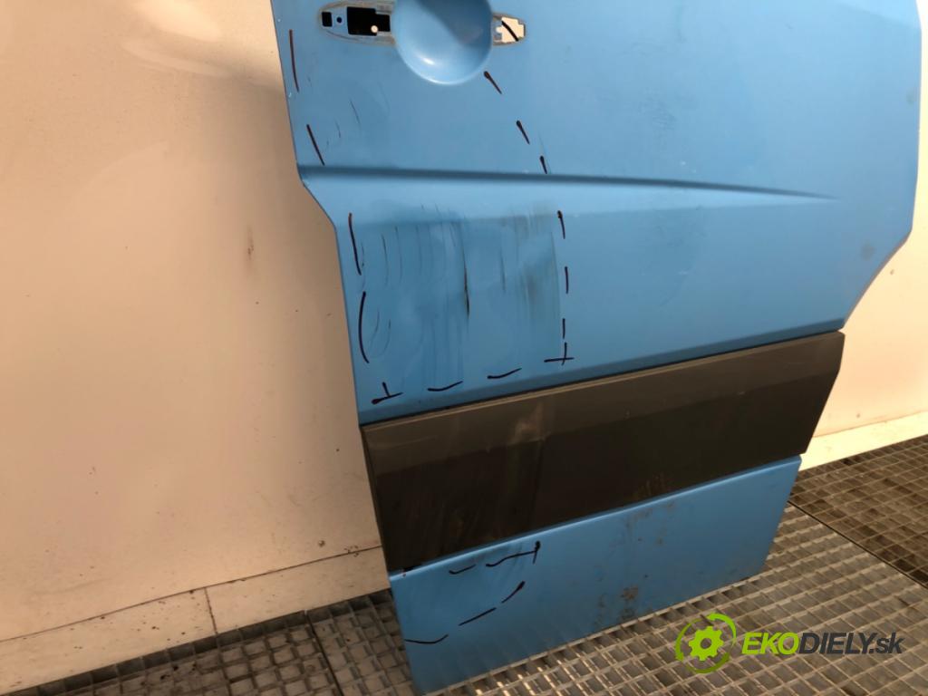 VW CRAFTER 30 50 Platforma / podwozie 2015 80 kW 2.0 TDI 1968 Dvere pravy predný