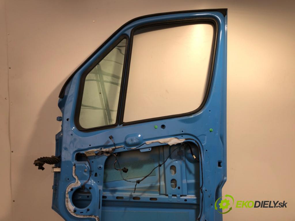 VW CRAFTER 30 50 Platforma / podwozie 2015 80 kW 2.0 TDI 1968 Dvere pravy predný