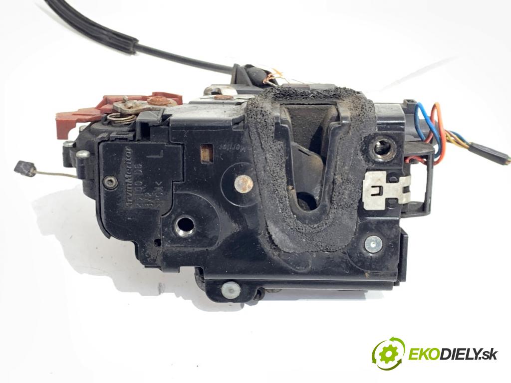 SKODA FABIA II liftback 2008 51 kW 1.2 1198 zámok Dvere ľavy predný 3B1837015AR