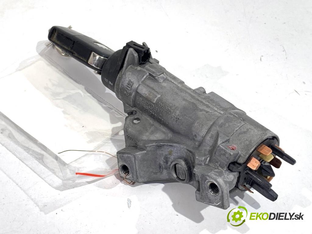 SKODA FABIA II liftback 2008 51 kW 1.2 1198 spinačka 4B0905851C (Spínacia skrinka)