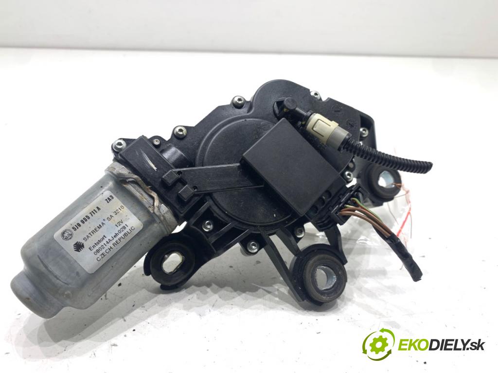 SKODA FABIA II liftback 2008 51 kW 1.2 1198 Motor stieračov zad 5J9955711A