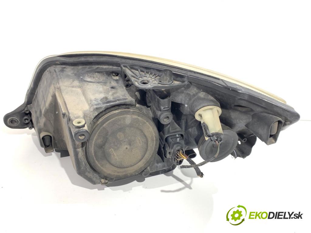 SKODA FABIA II liftback 2008 51 kW 1.2 1198 Svetlomet pravy predný