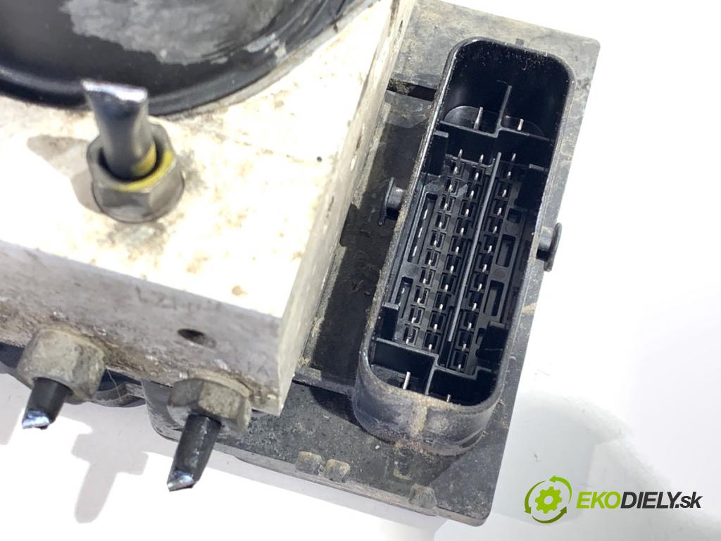 SKODA FABIA II liftback 2008 51 kW 1.2 1198 Pumpa ABS 6R0614517B (Pumpa ABS)