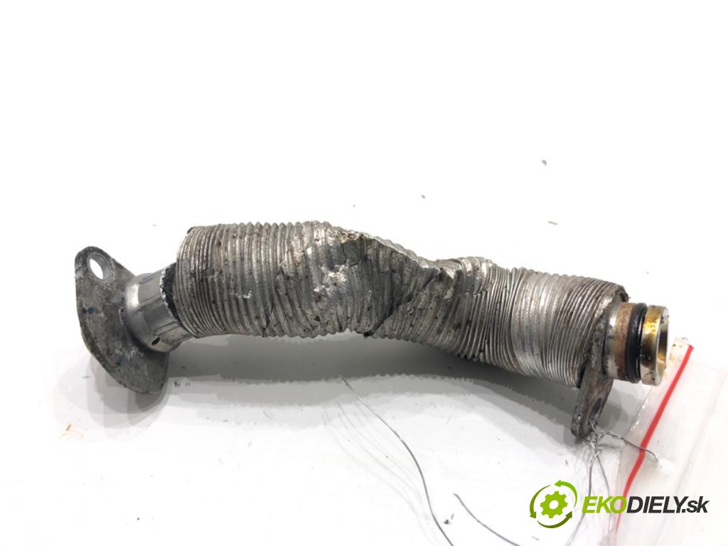 BMW F44 coupe 2021 131 kW 220 i 1998 rúrka turba  (Hadica turbodúchadla)