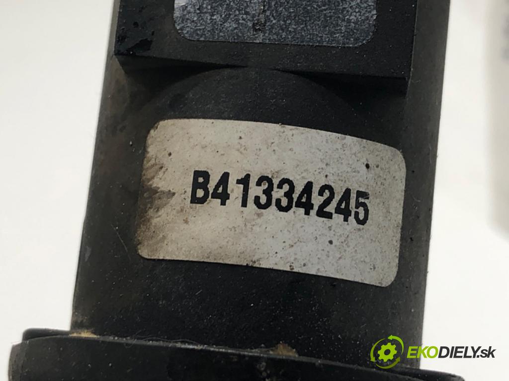 BMW F44 coupe 2021 131 kW 220 i 1998 Rúra vody 8645546