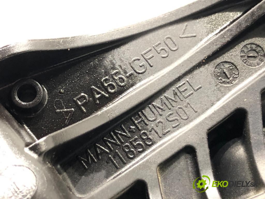 BMW F44 coupe 2021 131 kW 220 i 1998 Obal filtra oleja 1185812S01 (Obal olejového filtra)