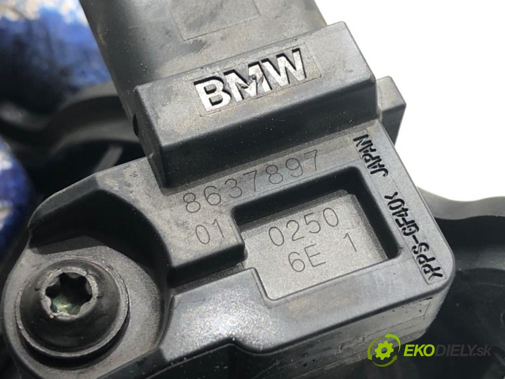 BMW F44 coupe 2021 131 kW 220 i 1998 MAP senzor 8637897 (Snímač ostatné)