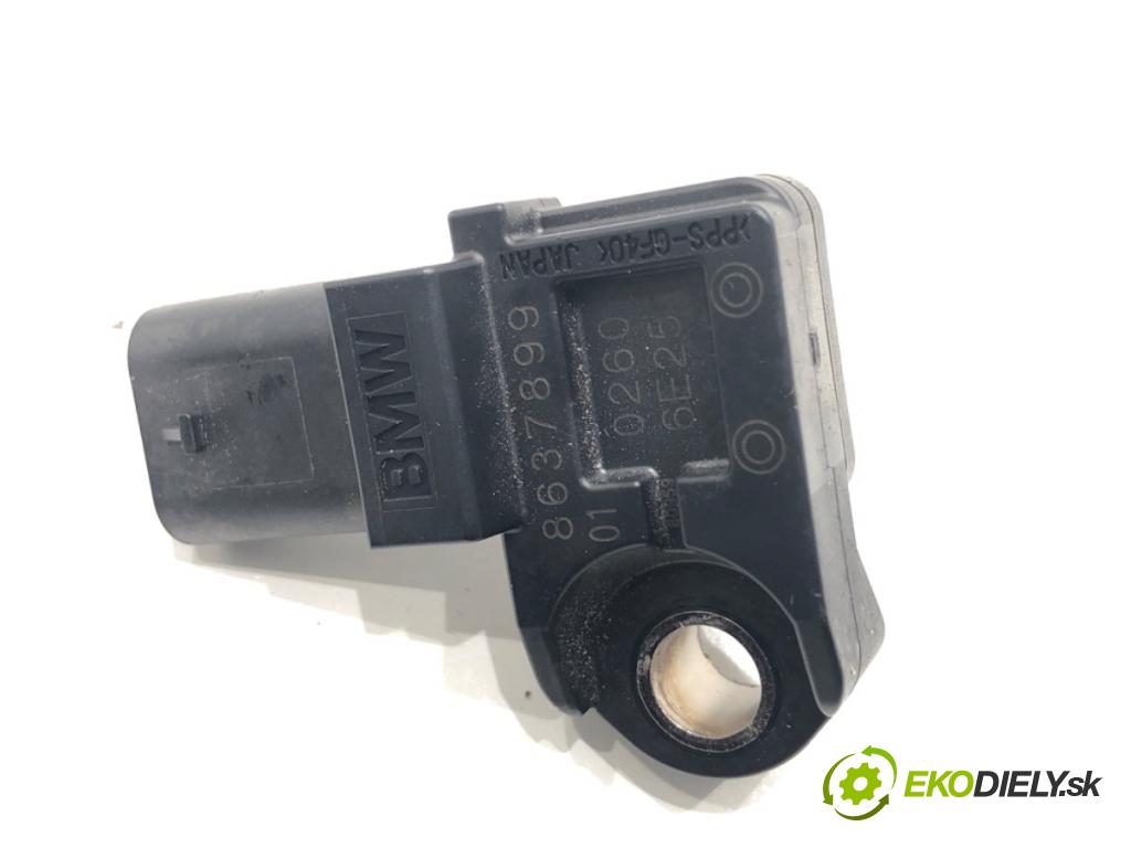 BMW F44 coupe 2021 131 kW 220 i 1998 Snímač tlaku 8637899 (Snímač tlaku)