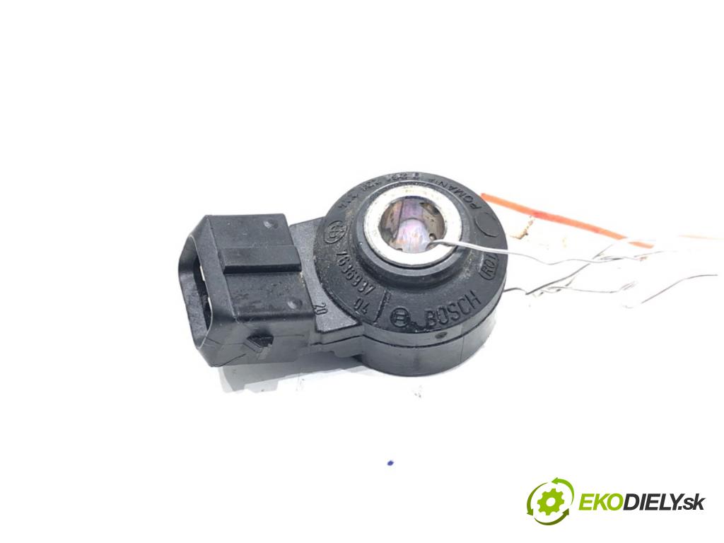 BMW F44 coupe 2021 131 kW 220 i 1998 Snímač klepania 7636937 (Snímač)