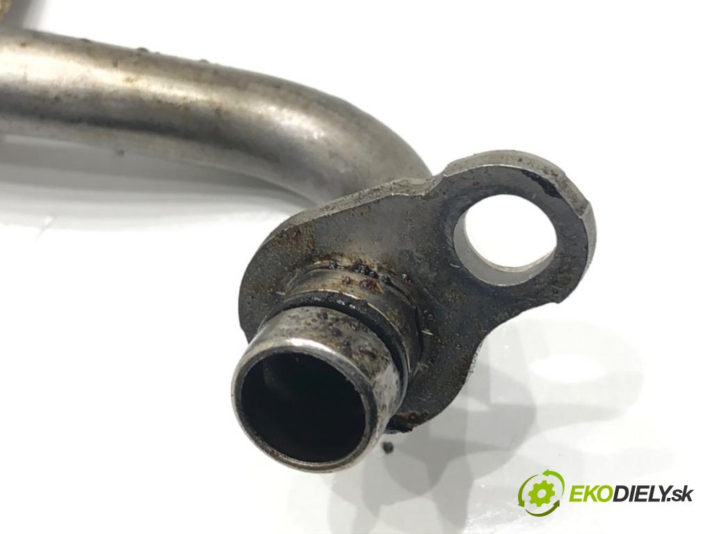 BMW F44 coupe 2021 131 kW 220 i 1998 rúrka turba  (Hadica turbodúchadla)