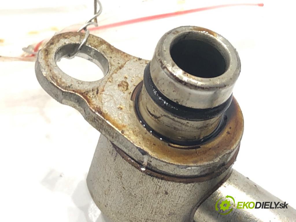 BMW F44 coupe 2021 131 kW 220 i 1998 rúrka turba  (Hadica turbodúchadla)