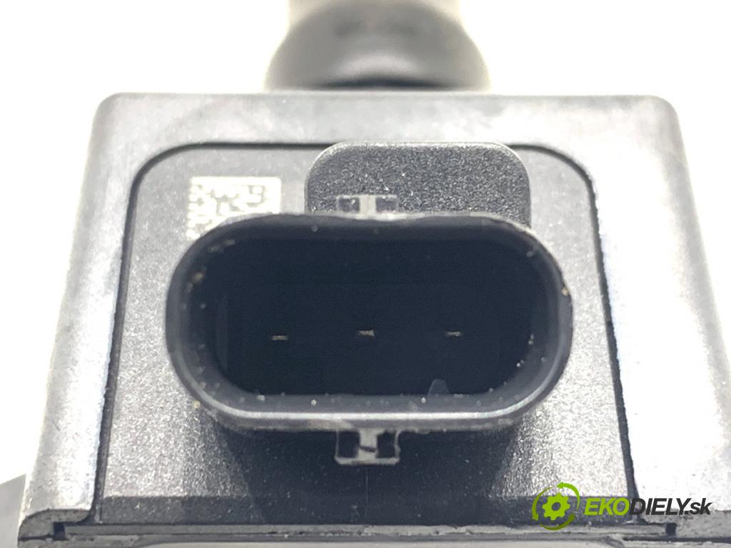 BMW F44 coupe 2021 131 kW 220 i 1998 cívka zapalovací 8643360 (Zážehová cívka)