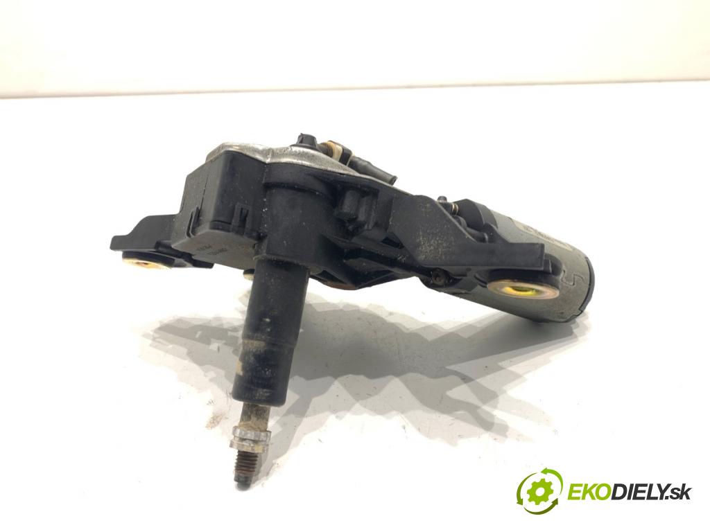 VW PASSAT B6 Kombi 2006 103 kW 2.0 TDI 1968 Motor stieračov zad 3C9955711