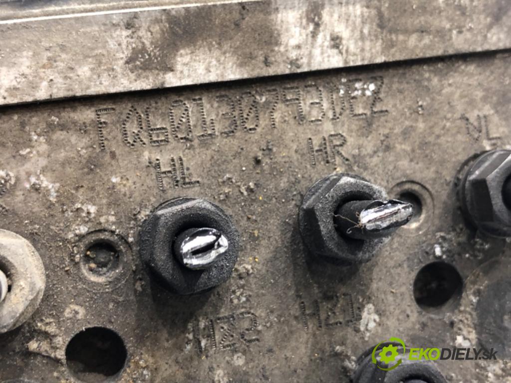 VW PASSAT B6 Kombi 2006 103 kW 2.0 TDI 1968 pumpa ABS 3C0614095Q (Pumpa ABS)