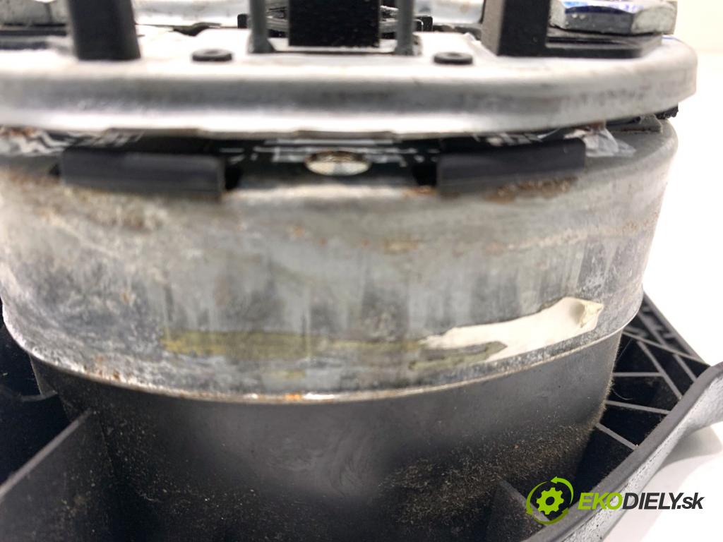 VW PASSAT B6 Kombi 2006 103 kW 2.0 TDI 1968 AirBag volantu  (Airbag)