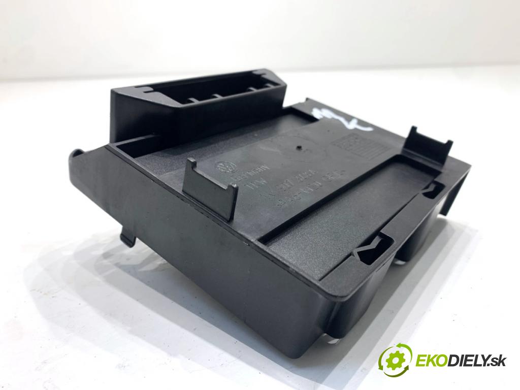 VW PASSAT B6 Kombi 2006 103 kW 2.0 TDI 1968 Modul komfortu 3C0959433K (Modul komfortu)