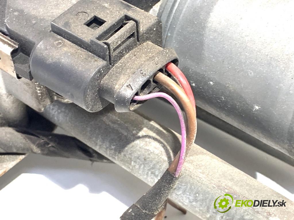 VW PASSAT B6 Kombi 2006 103 kW 2.0 TDI 1968 Mechanizmus stieračov predný 3C1955023C (Motorček stieračov predný)