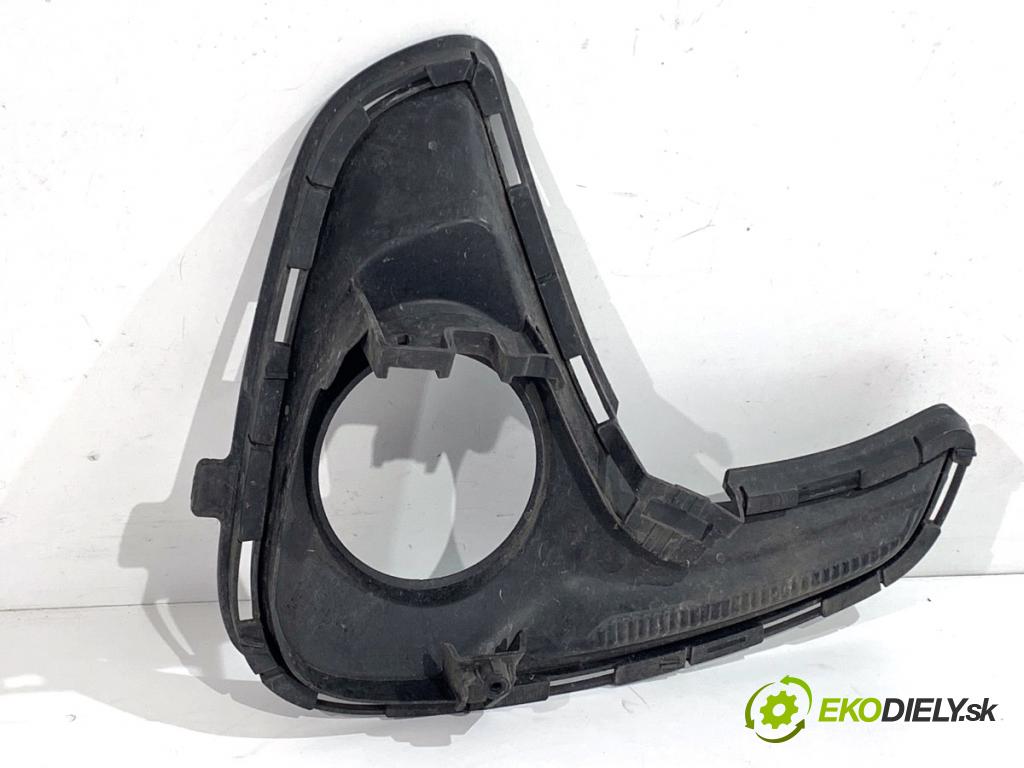 TOYOTA YARIS IV ---  --- --- --- Mriežky halogénu, hmlovky pravá 52112-0D250