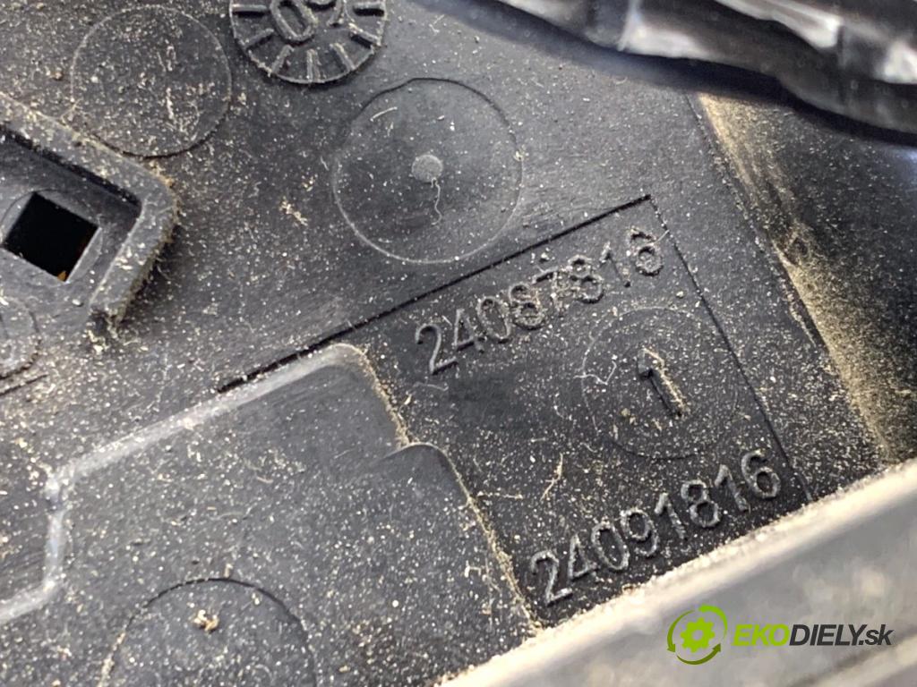 PEUGEOT 207 liftback 2009 53 kW 1.4 1360 zámok dveře levý přední část 24087816
