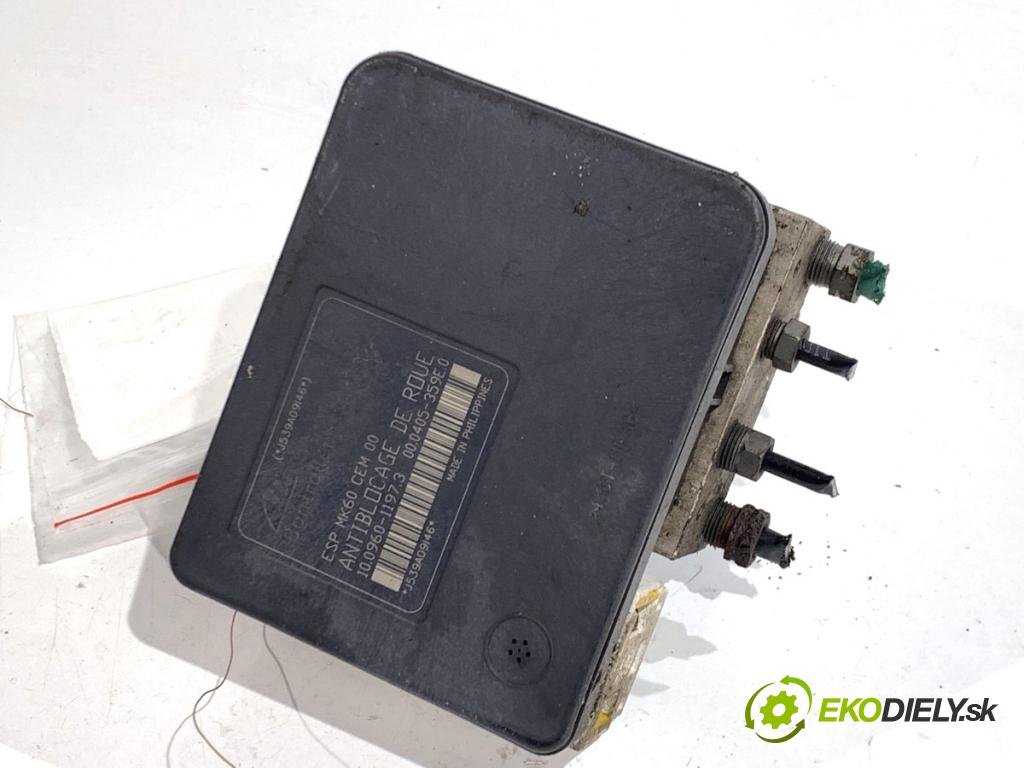 PEUGEOT 207 liftback 2009 53 kW 1.4 1360 Pumpa ABS 9663945780 (Pumpa ABS)