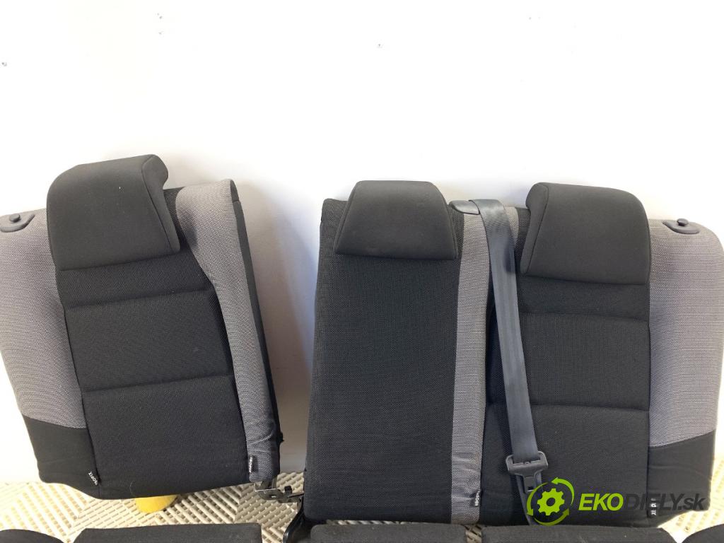 PEUGEOT 207 liftback 2009 53 kW 1.4 1360 Sedadlo druhý rad