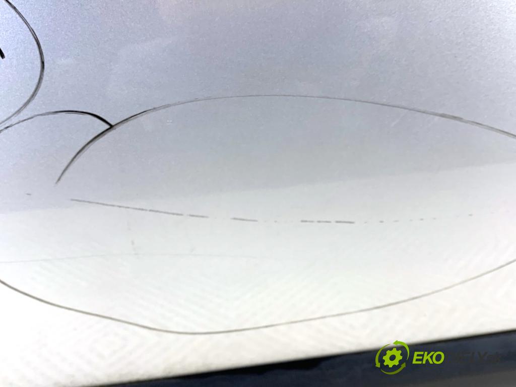 PEUGEOT 207 liftback 2009 53 kW 1.4 1360 Dvere ľavy predný