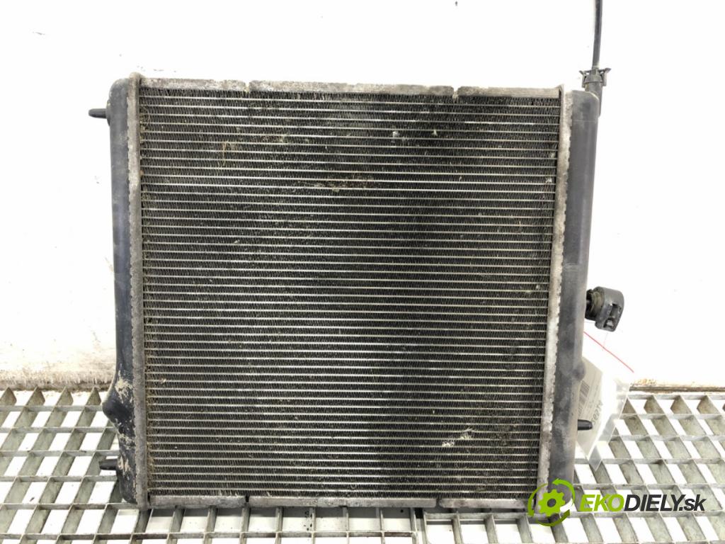 PEUGEOT 207 liftback 2009 53 kW 1.4 1360 chladič vody 9683002780 (Vodní chladič)