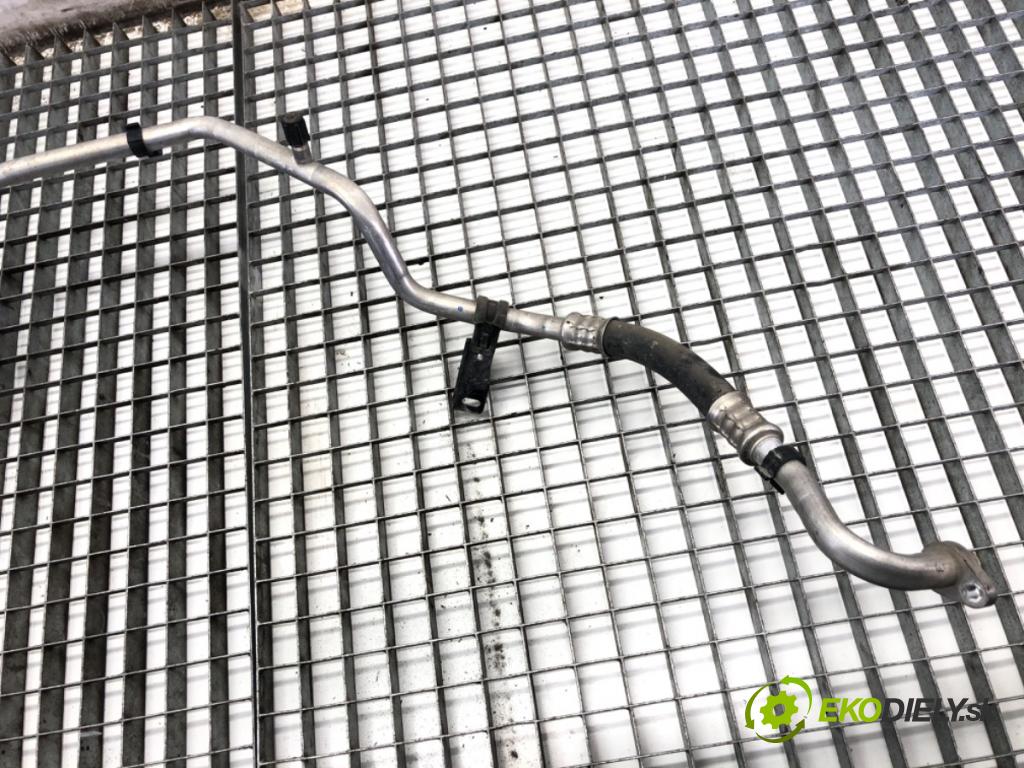 PEUGEOT 207 liftback 2009 53 kW 1.4 1360 rúrka klimatizace 9685283880 (Trubka klimatizace)