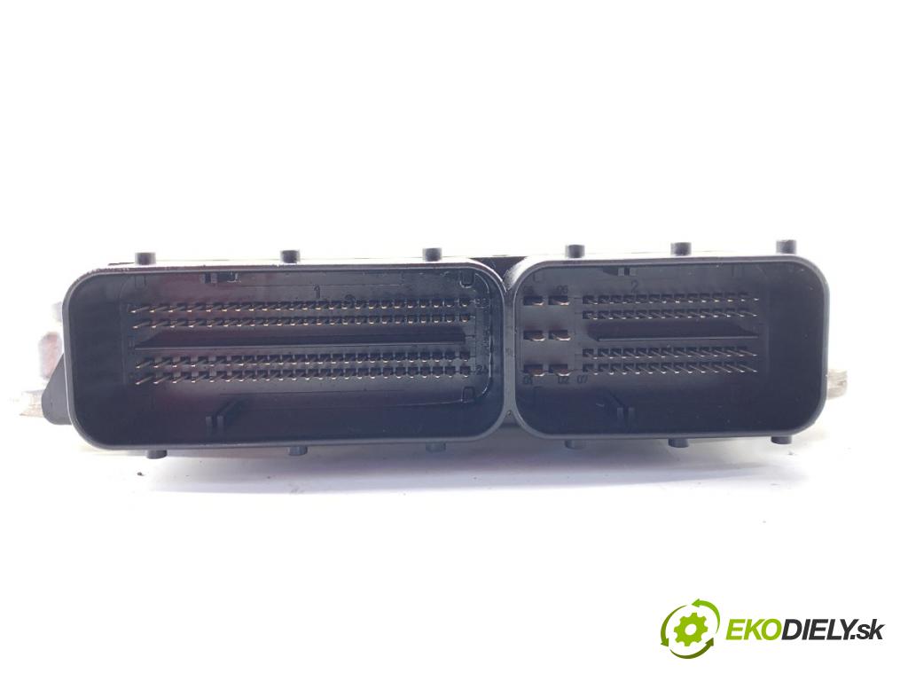 BMW F16 SUV 2015 230 kW xDrive 40 d 2993 riadiaca jednotka Motor 8586544 (Riadiaca jednotka)