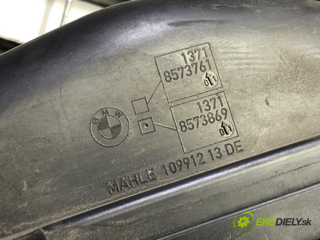 BMW F16 SUV 2015 230 kW xDrive 40 d 2993 Obal filtra vzduchu 8573869 (Obal vzduchového filtra)