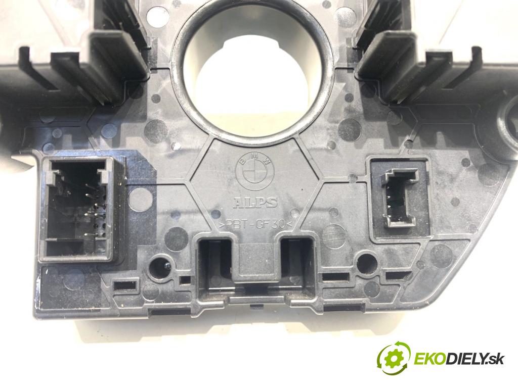 BMW F16 SUV 2015 230 kW xDrive 40 d 2993 Prepínač kombinovaný 9330557 (Prepínacie páčky pod volantom)