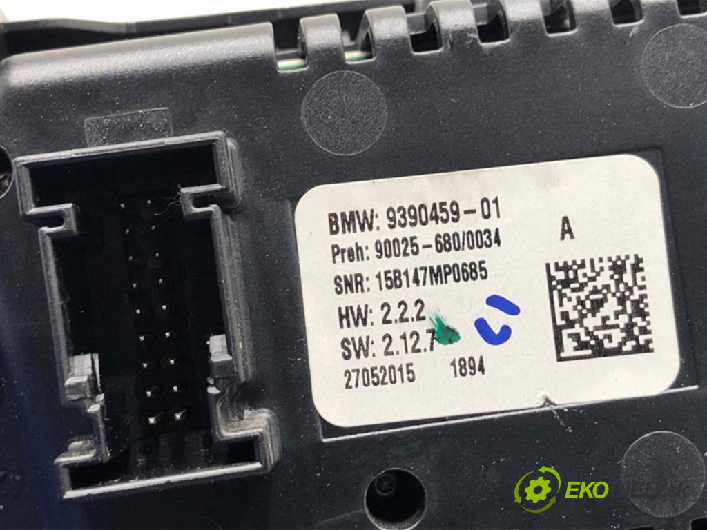 BMW F16 SUV 2015 230 kW xDrive 40 d 2993 Panel ovládania kúrenia radia 9390459