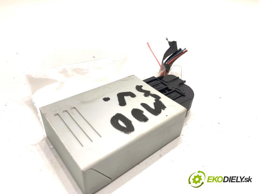 BMW F16 SUV 2015 230 kW xDrive 40 d 2993 Modul svetiel 6865245 (Riadiaca jednotka ostatné)