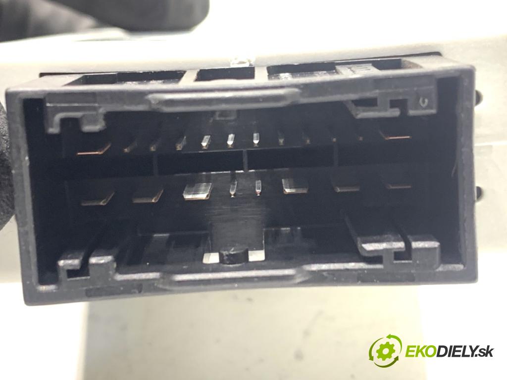 BMW F16 SUV 2015 230 kW xDrive 40 d 2993 Modul svetiel 6865245 (Riadiaca jednotka ostatné)