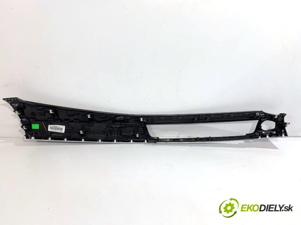 BMW F16 SUV 2015 230 kW xDrive 40 d 2993 lišty kryt 9252115 9252113 (Lišta)