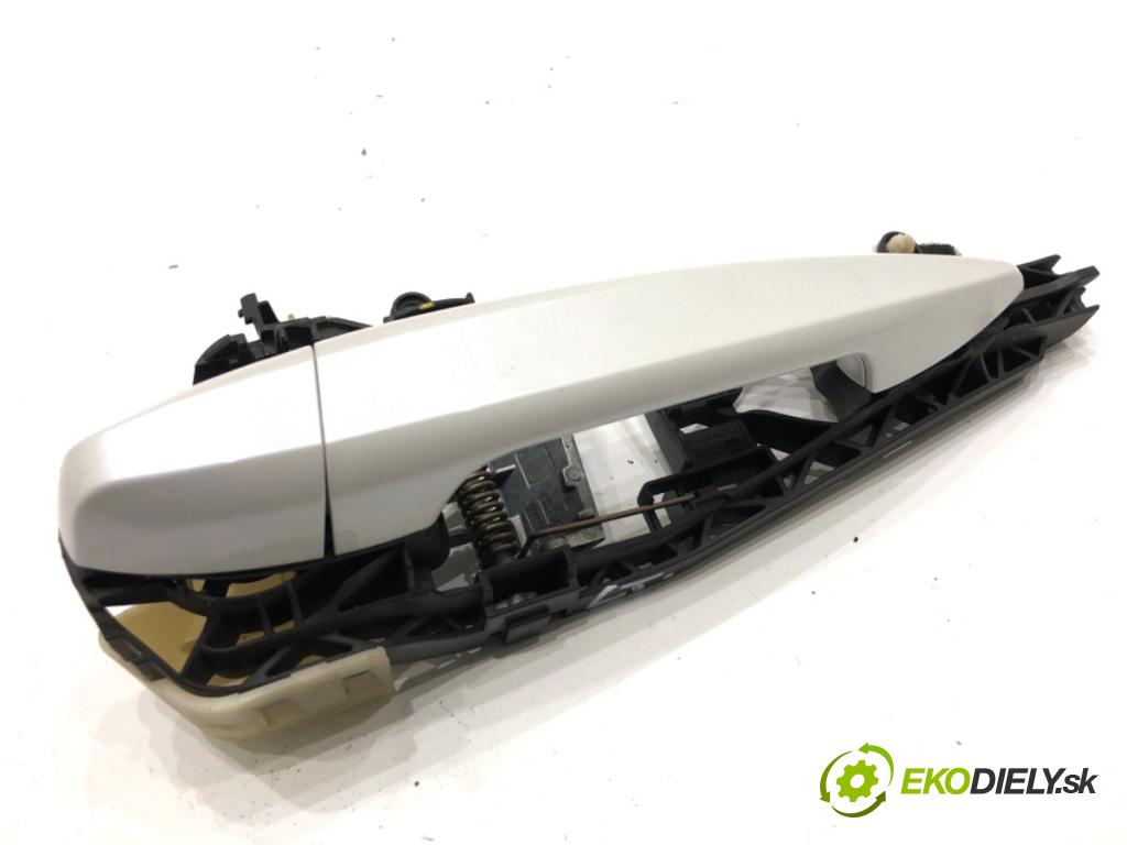 BMW F16 SUV 2015 230 kW xDrive 40 d 2993 Kľučka vonkajšia ľavy zad 